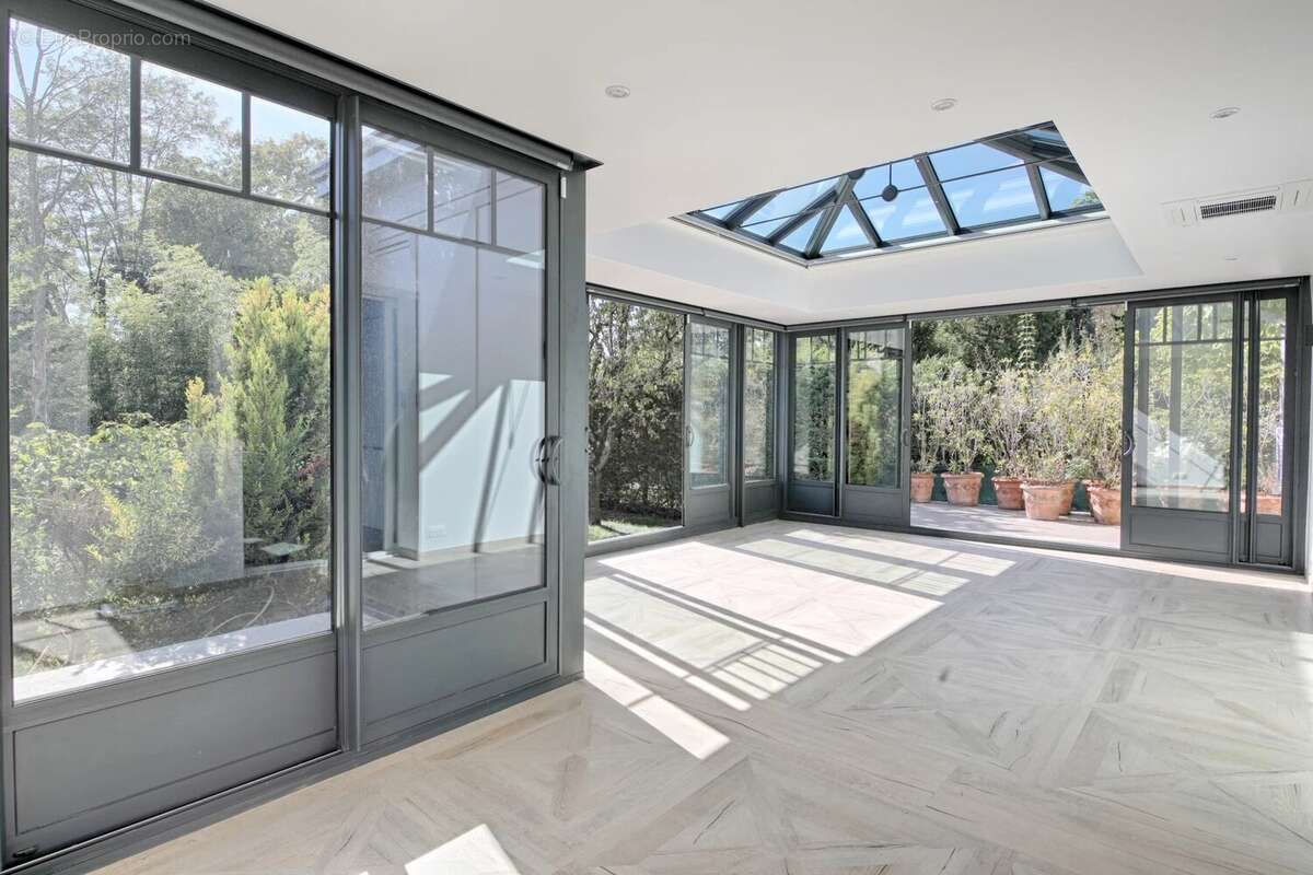 Maison à SAINT-MAUR-DES-FOSSES