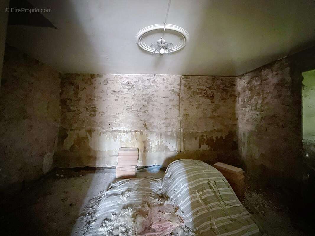 Maison à CHALONVILLARS