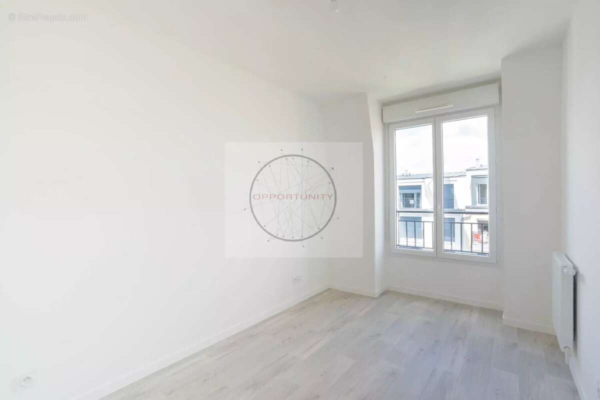 Appartement à LE BLANC-MESNIL