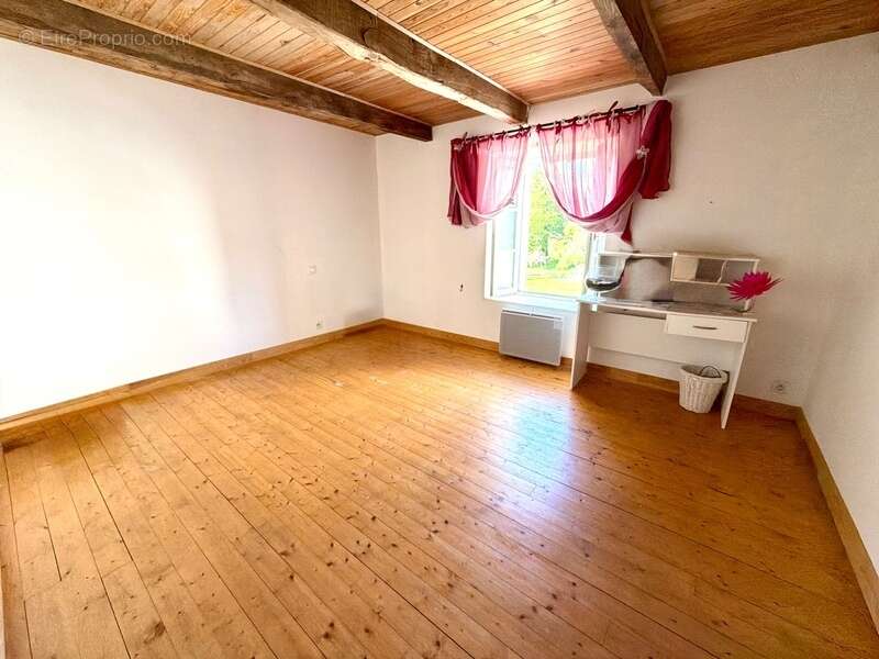 Maison à vendre 7 pièces  (56) - photo 6