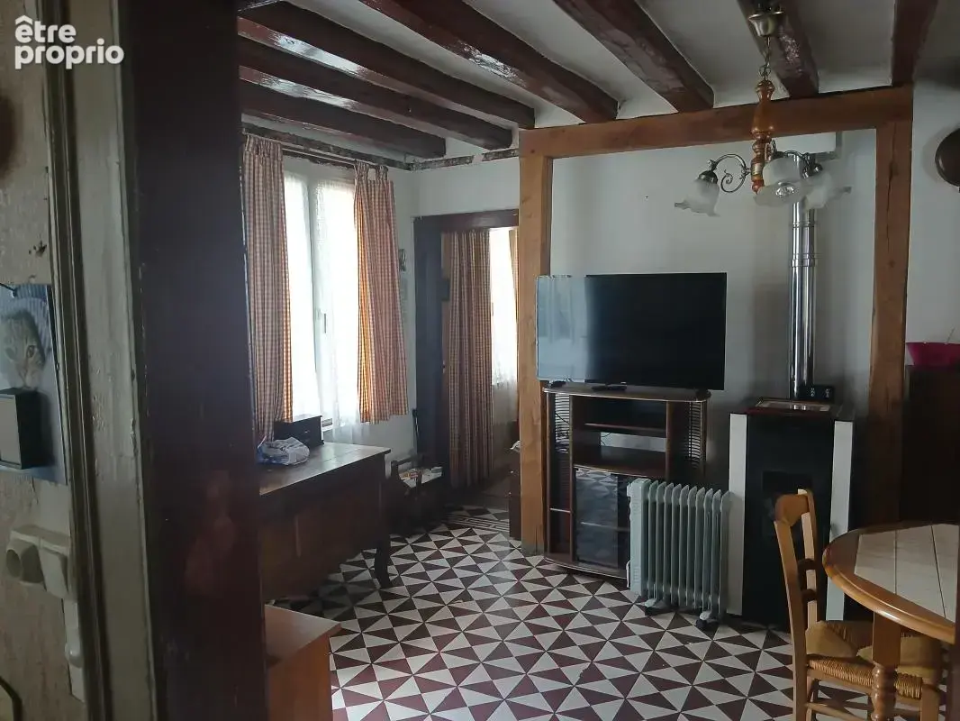 Maison avec dépendance à réinventer sur terrain clos de 602 m² - LA VIEILLE LYRE - photo 2