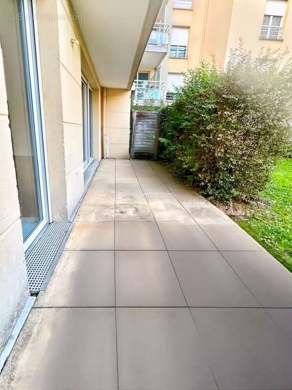 Appartement à CORBEIL-ESSONNES