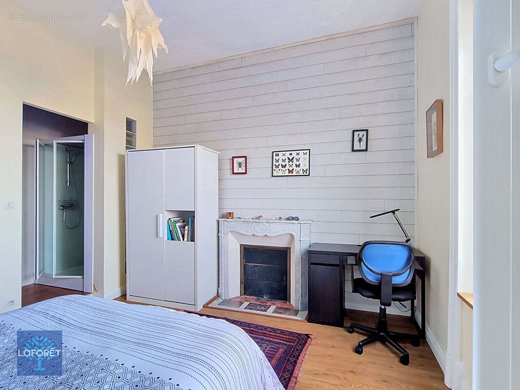 Appartement à FOUGERES