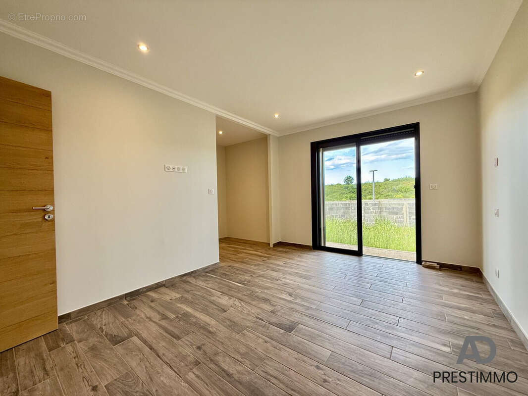 Maison 147 m² à Biguglia  - photo 7