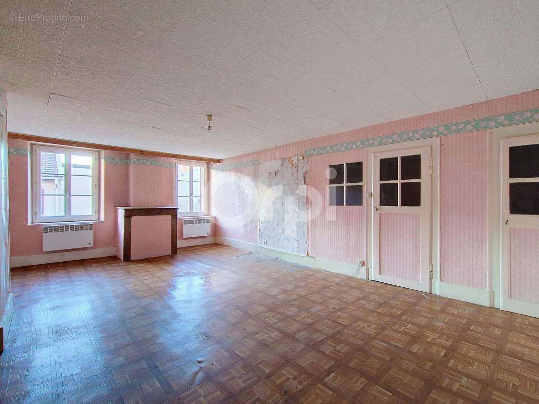 Maison à MUSSEY-SUR-MARNE