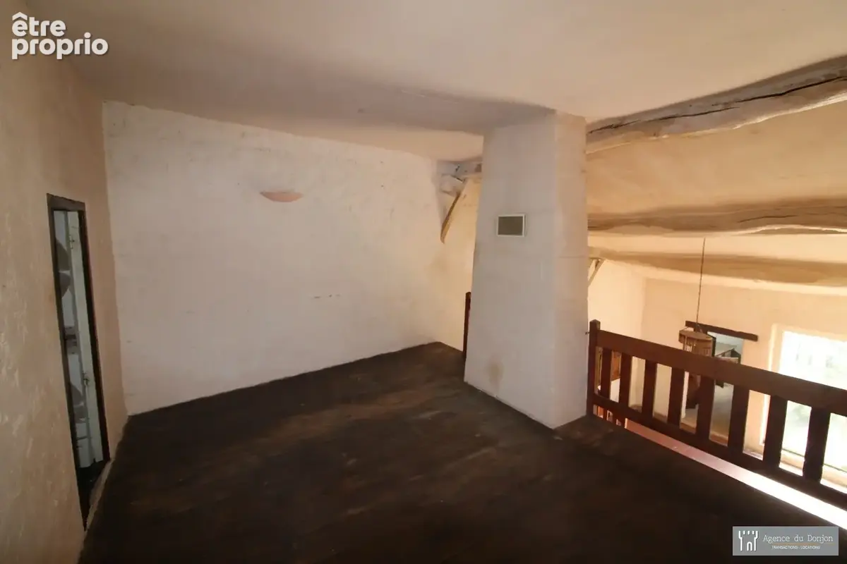 Maison 7 pièces 217 m² à vendre à Champagnolles (17240) - photo 6