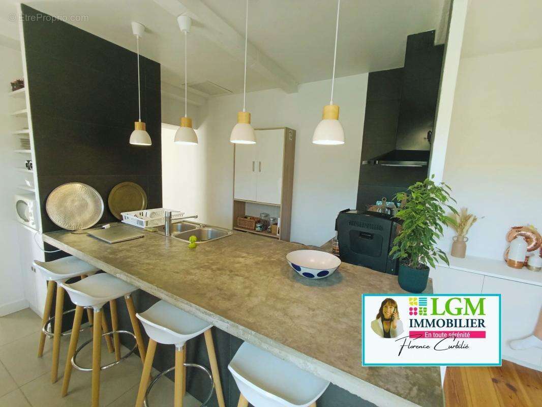 Appartement exceptionnel 5 pièces dans une copropriété de 2 lots sans charges + cave - photo 7