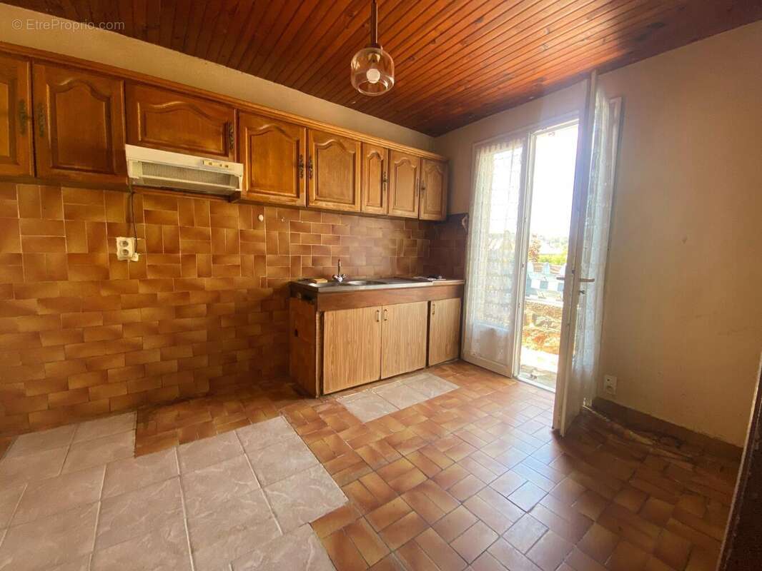 Maison 110 m² à Bagnac-Sur-Cele  - photo 8