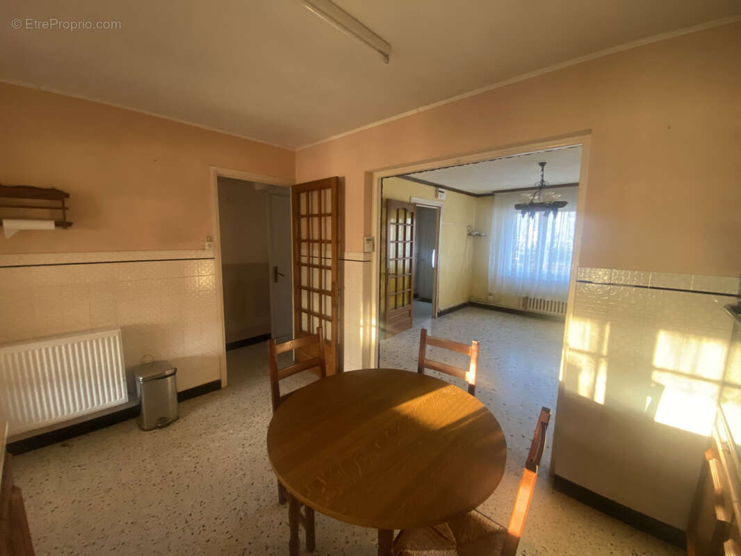 Maison à COURRIERES