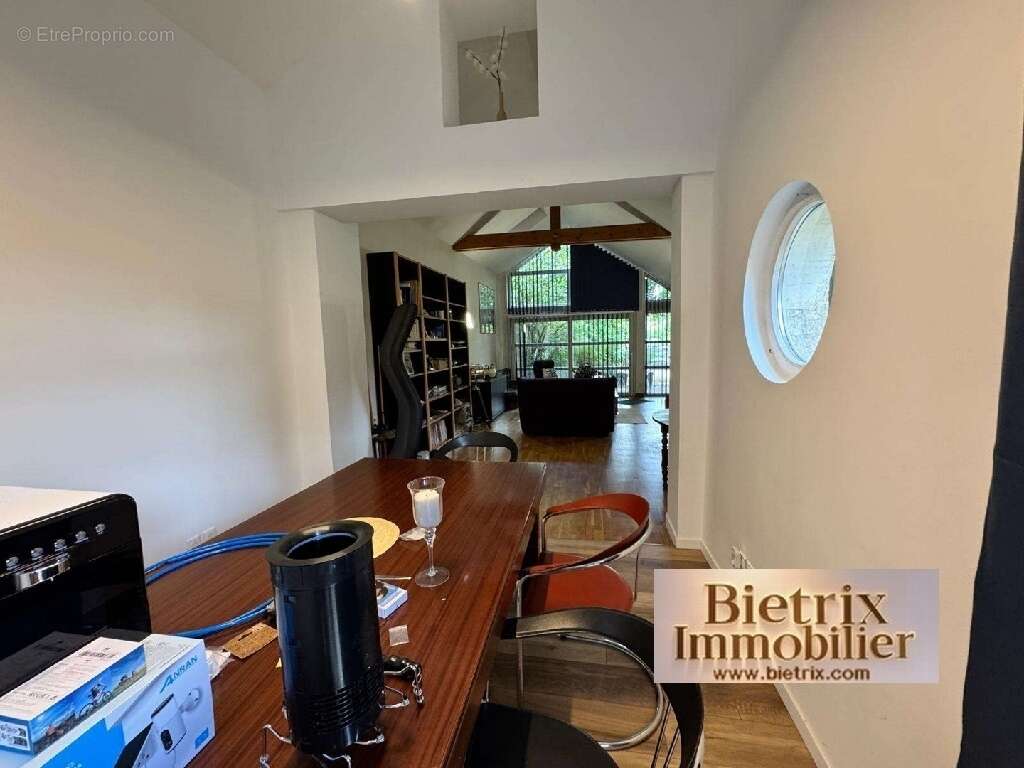 Maison 270 m² à L'isle-Adam  - photo 12