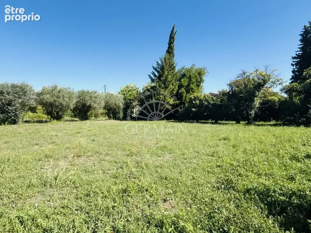 Photo Terrain à Le Thor au prix de 175 700€