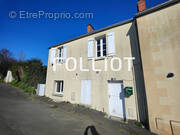 Maison à SAINT-GEORGES-MONTCOCQ