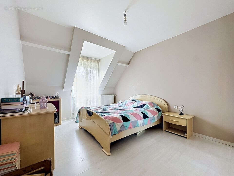 Maison à VILLIERS-SUR-MARNE