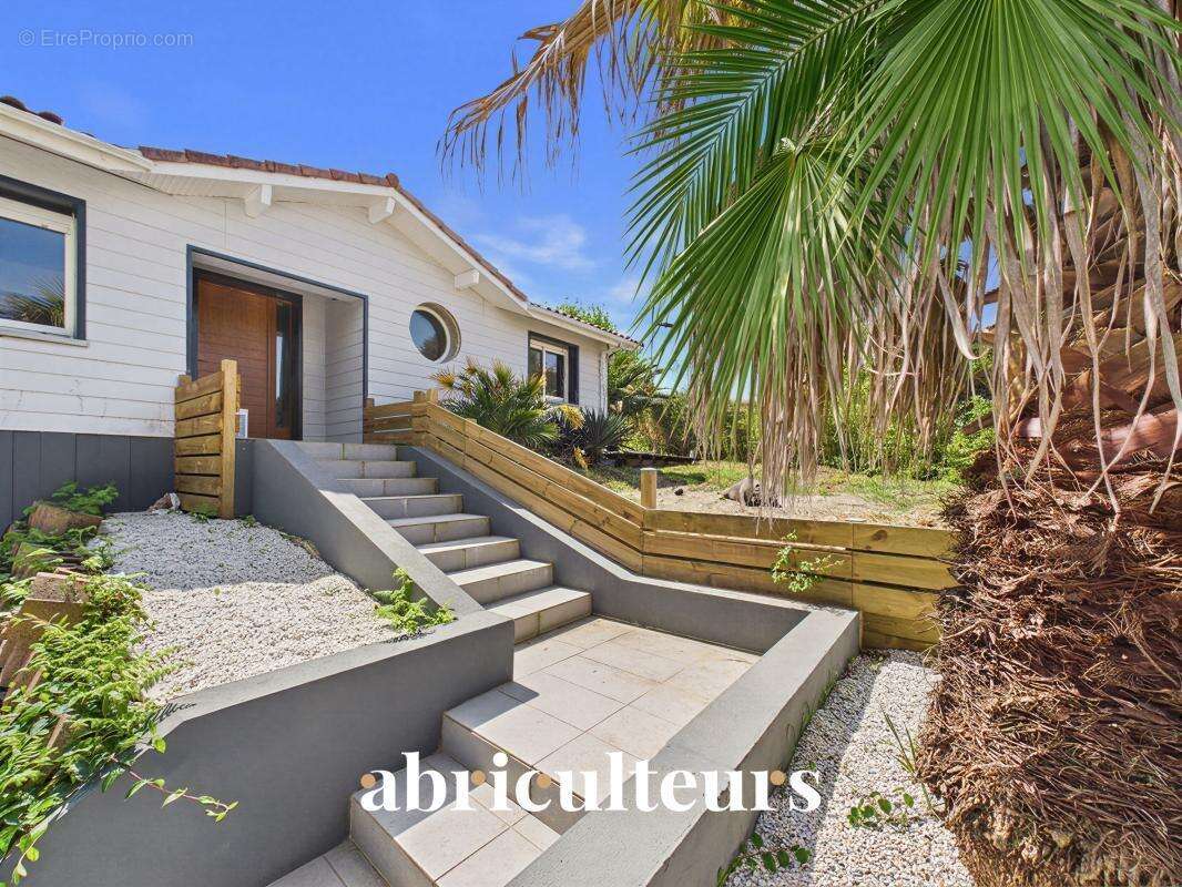 Belle Maison  avec Piscine à vendre au CAPBRETON (40130) - photo 11