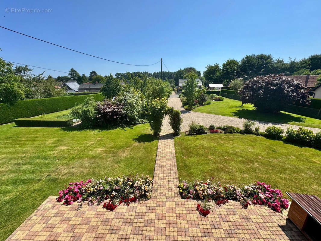 Maison à TOCQUEVILLE-EN-CAUX