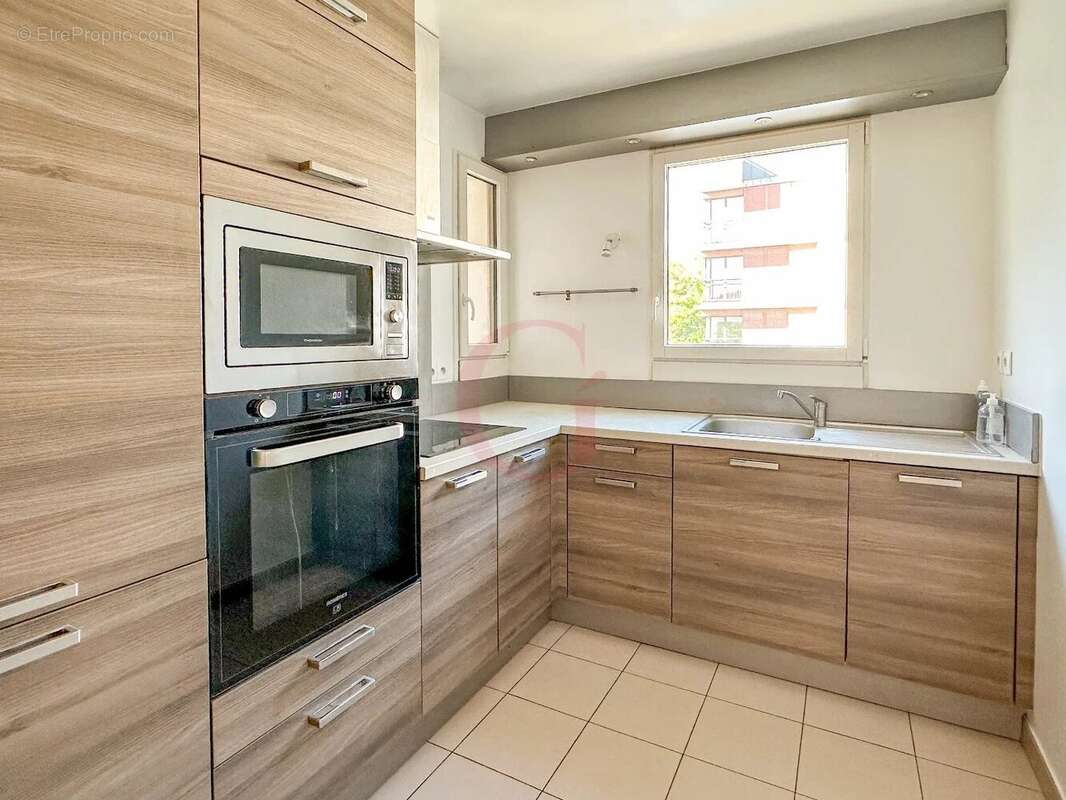 Appartement à BOURG-LA-REINE