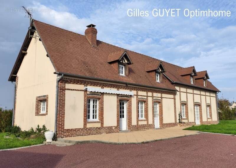 Maison à BERNAY