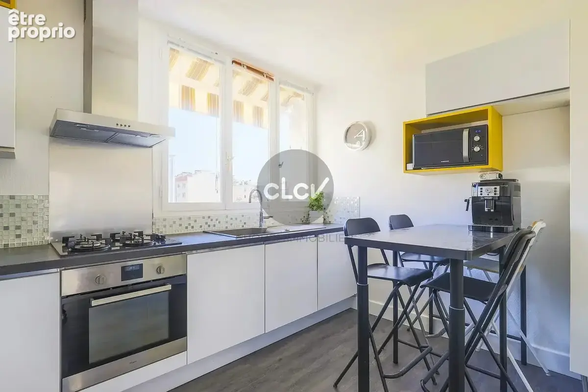 Monplaisir : T4 de standing avec grand balcon - photo 10