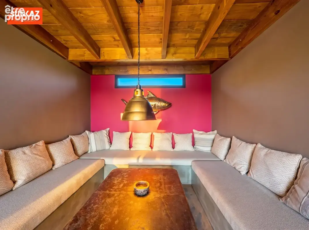 Maison 5 pièces 257 m² à vendre à Saint-Pierre (97410) - photo 9