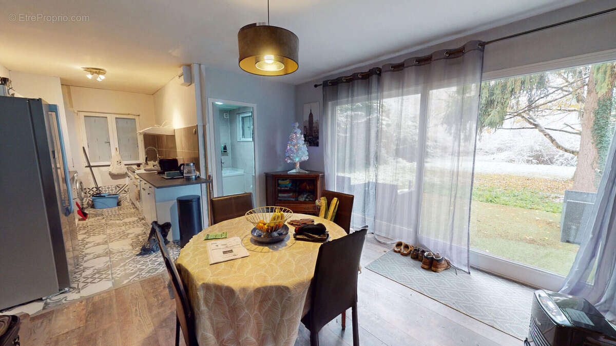 Maison à OUROUER-LES-BOURDELINS