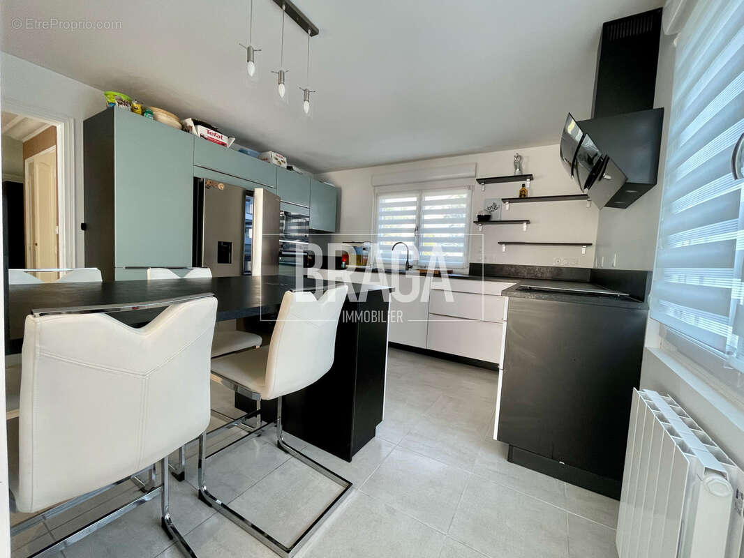 Pavillon independant de 170m2 hab rare a la vente a boulogne sur mer - photo 3
