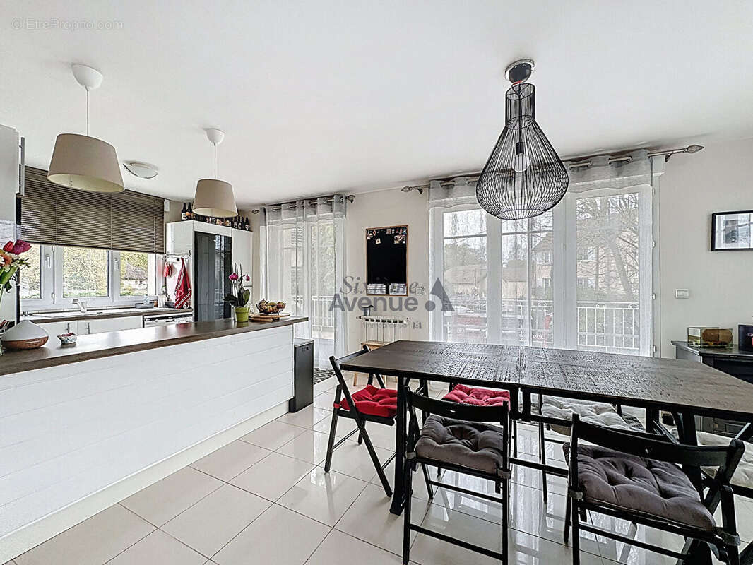 Maison à NOISY-LE-GRAND