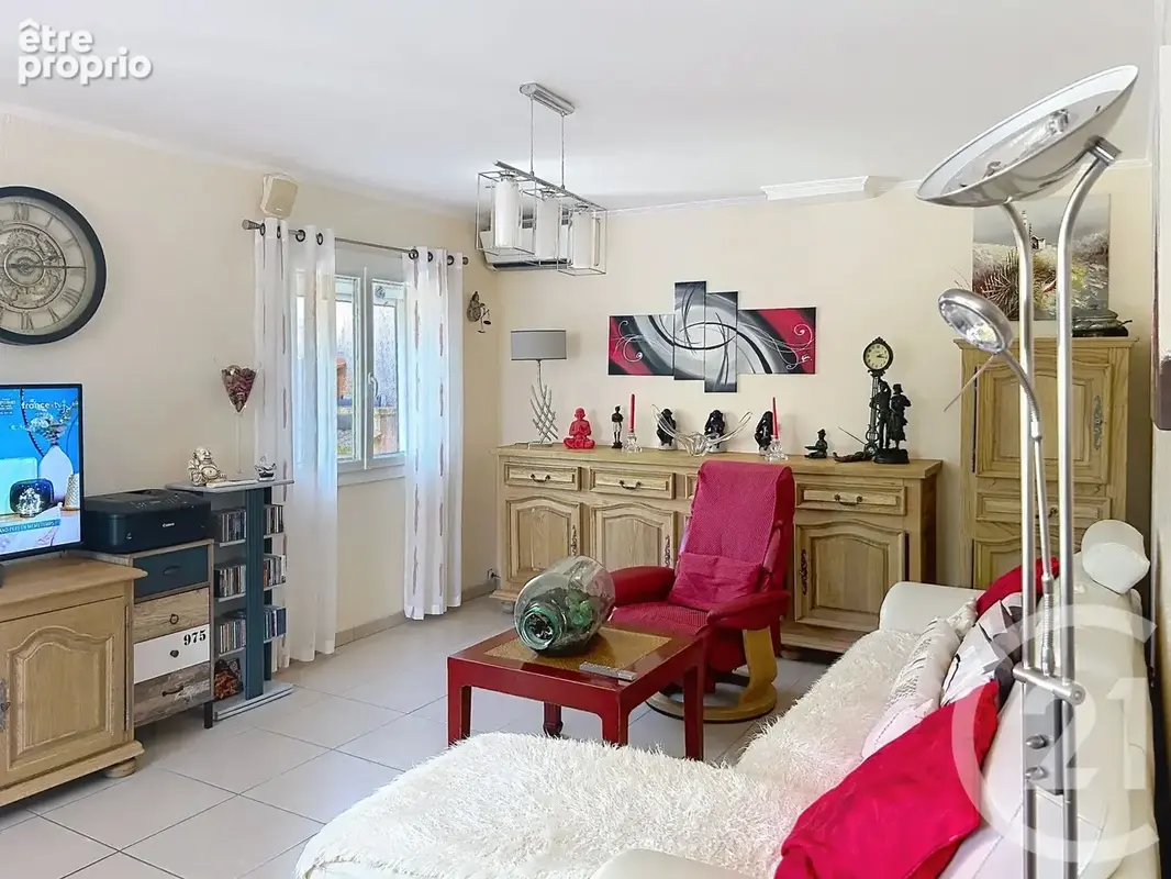 Photo Maison à Saint-Cyprien au prix de 349 000€