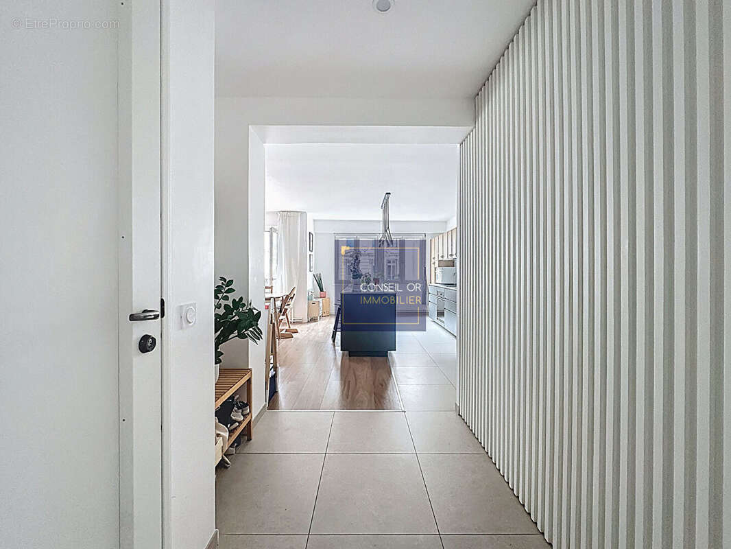 Appartement à LYON-6E