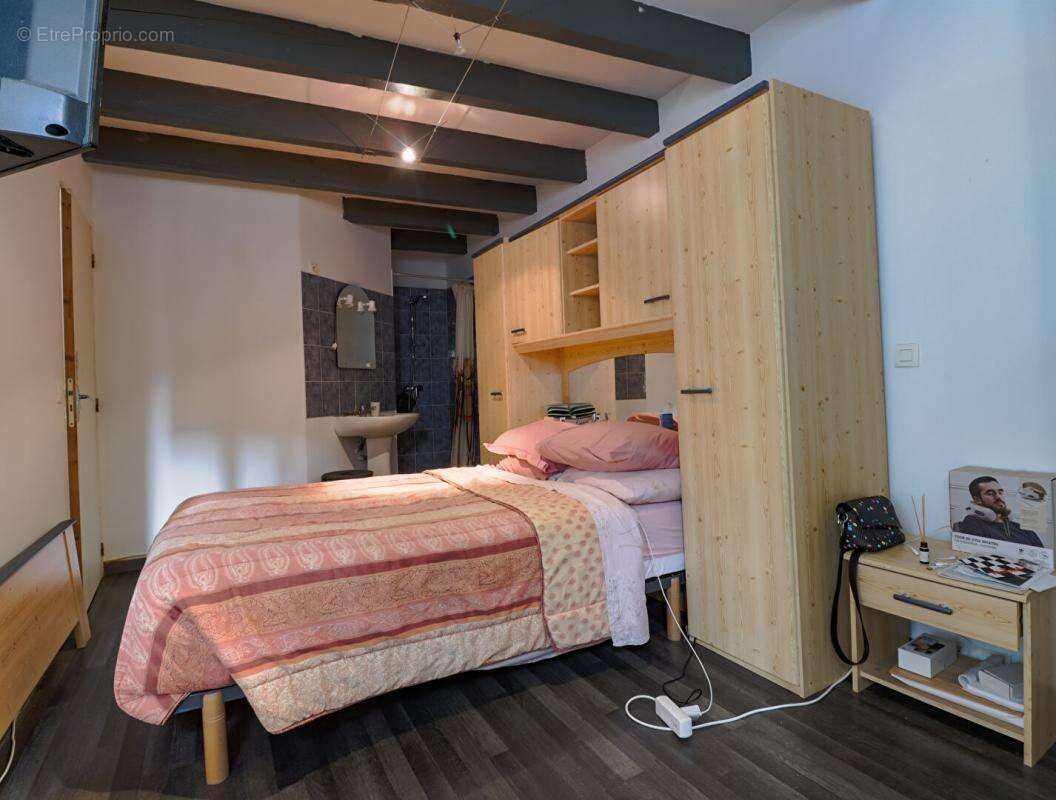 Maison à AIGUEFONDE