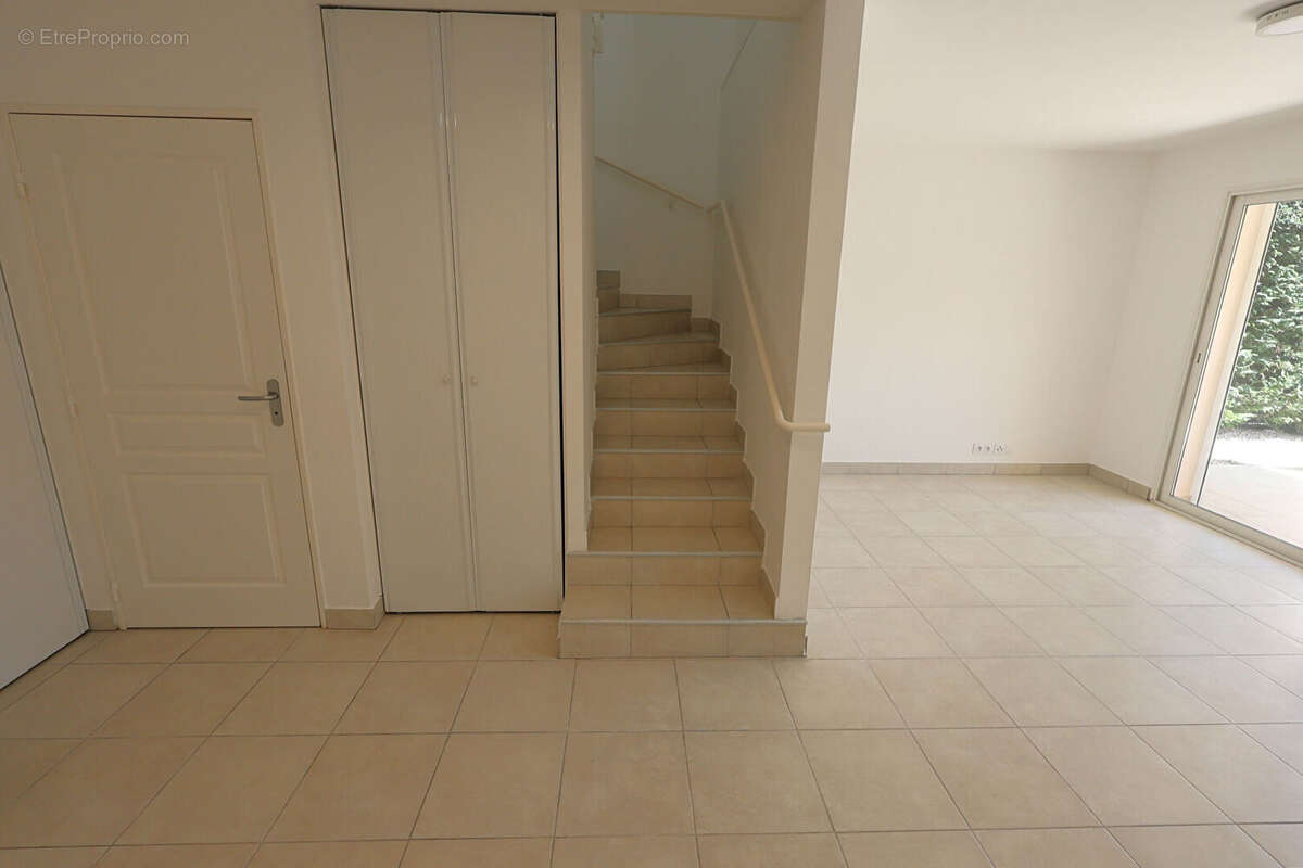 Villa Speracedes 5 pièce(s) 95 m² avec jardin - photo 16