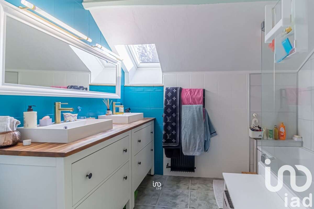 Photo 9 - Maison à MEZIERES-SUR-SEINE