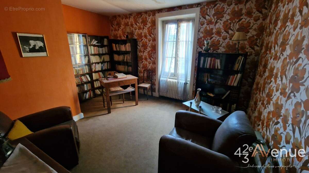 Appartement à SAINT-GALMIER