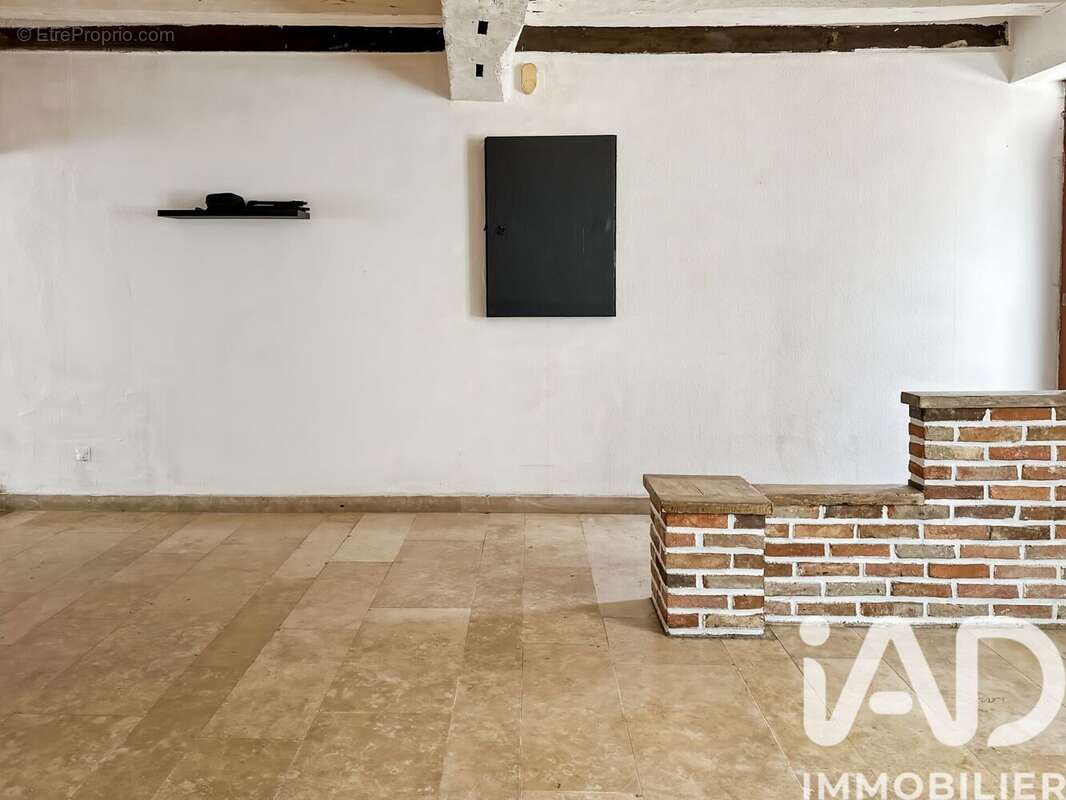 Maison 117 m² à Villeneuve-Sur-Yonne  - photo 6