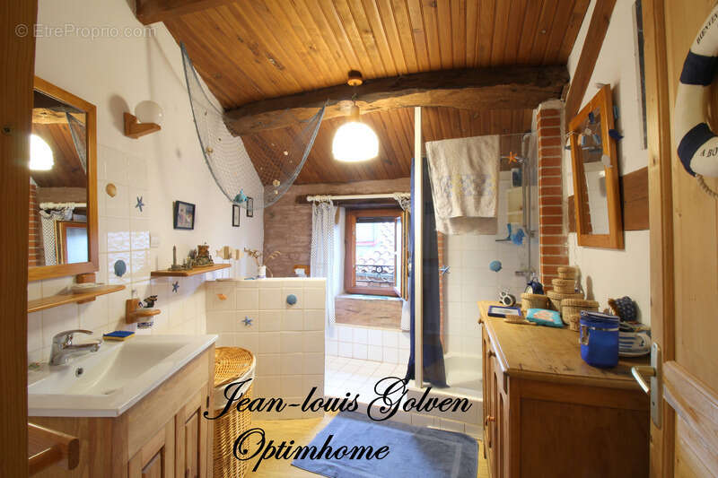 Maison à VABRES-L'ABBAYE