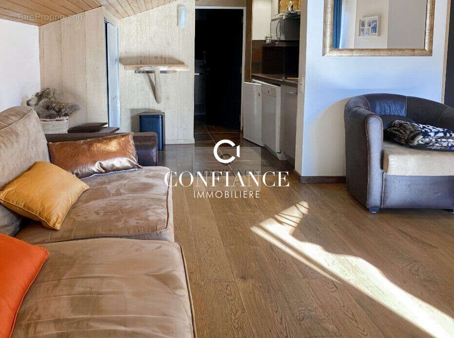 Appartement à SAINT-ETIENNE-DE-TINEE