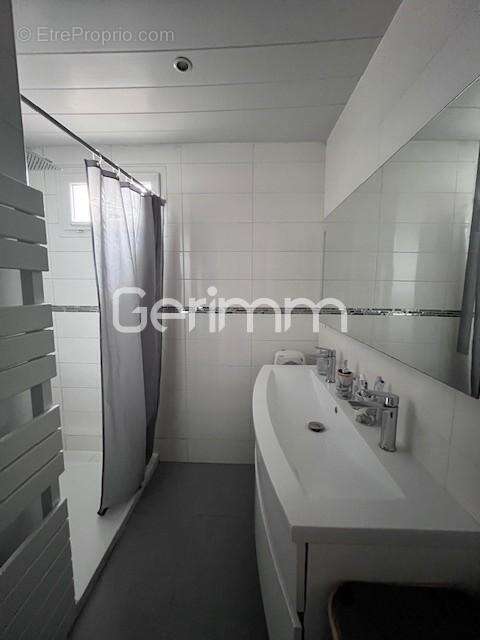 Appartement à SEYSSINET-PARISET