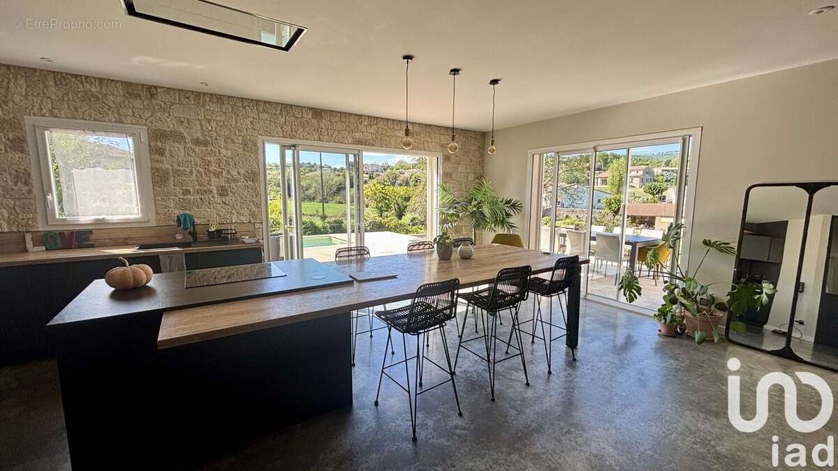 Photo 2 - Maison à LACHAPELLE-SOUS-AUBENAS