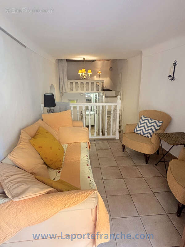 Haut de cagnes maison de village 3-4 pièces avec balcon - photo 6