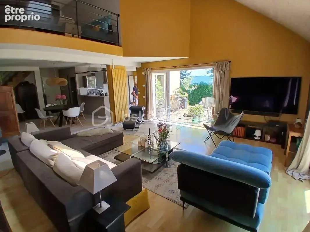 Dans un cadre enchanteur, votre maison t6  de qualite sur 12 ares avec piscine chauffante - photo 9