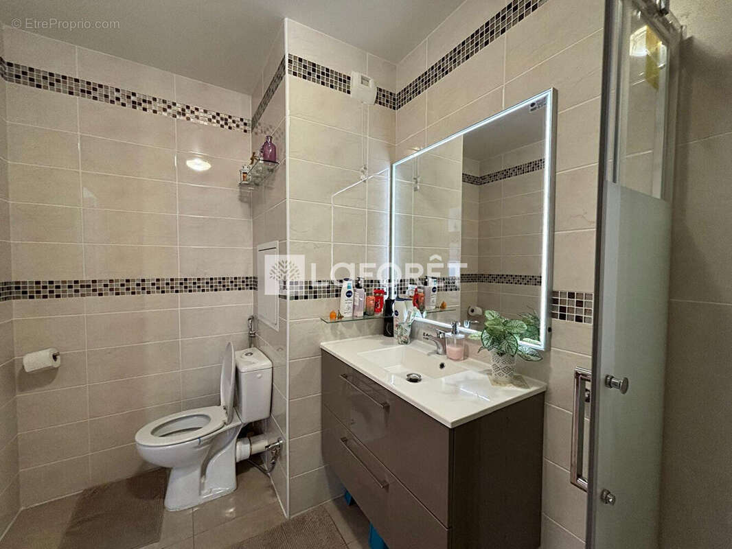 Appartement à MARSEILLE-2E