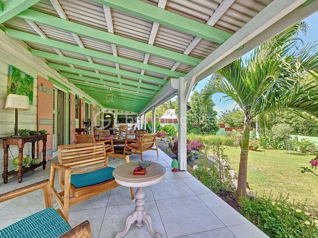 Maison à SAINT-FRANCOIS