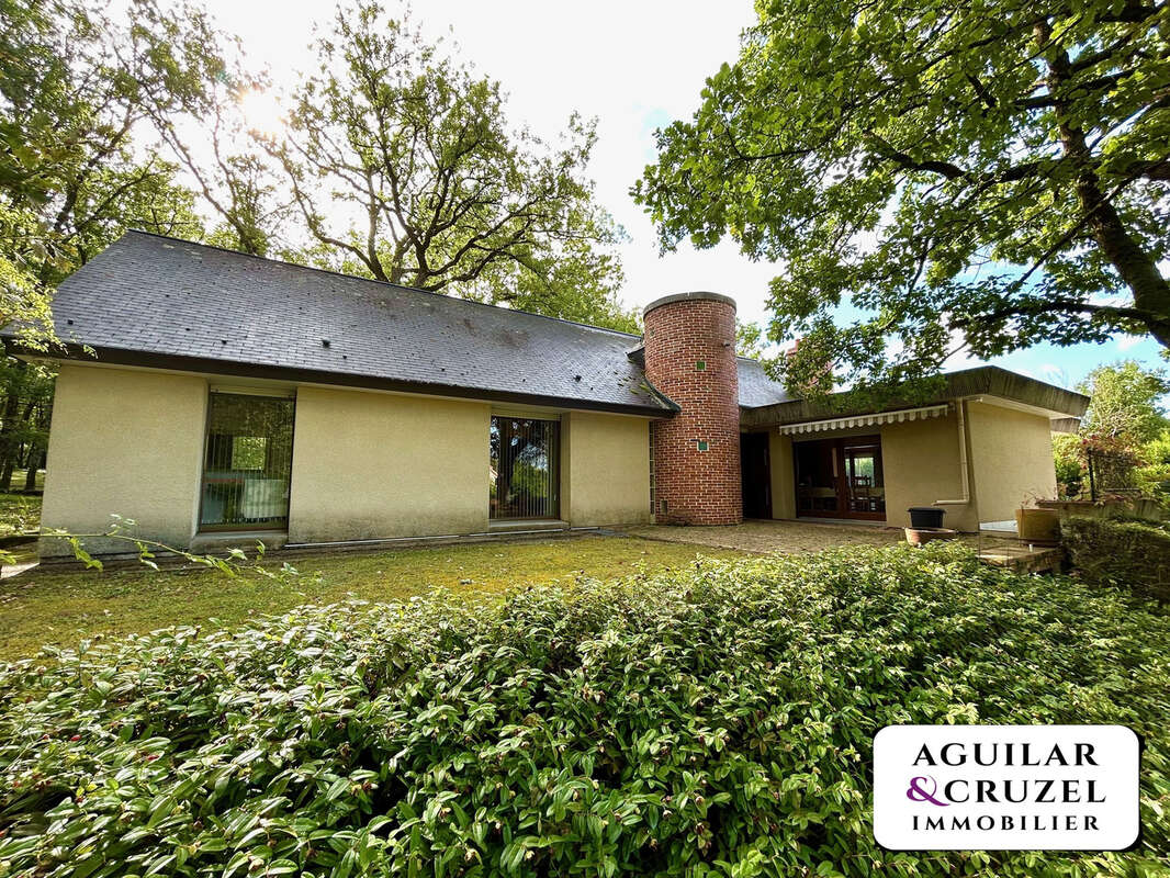 Maison à LE SUBDRAY