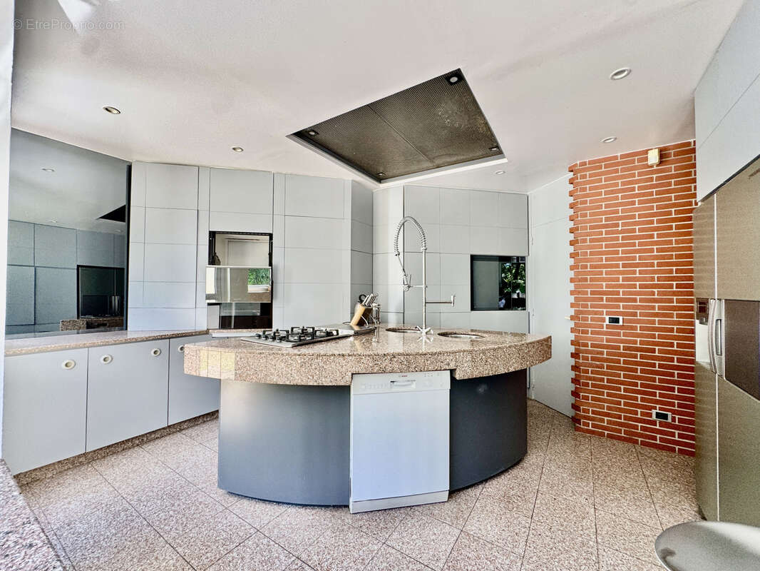 Maison à MARSEILLE-12E