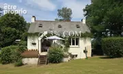 Maison à LA GACILLY