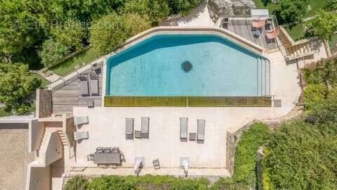 Maison 615 m² à Eze  - photo 3