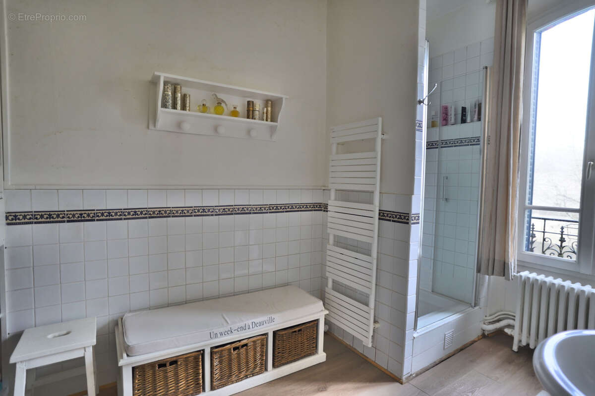 Maison à MONTIGNY-SUR-LOING