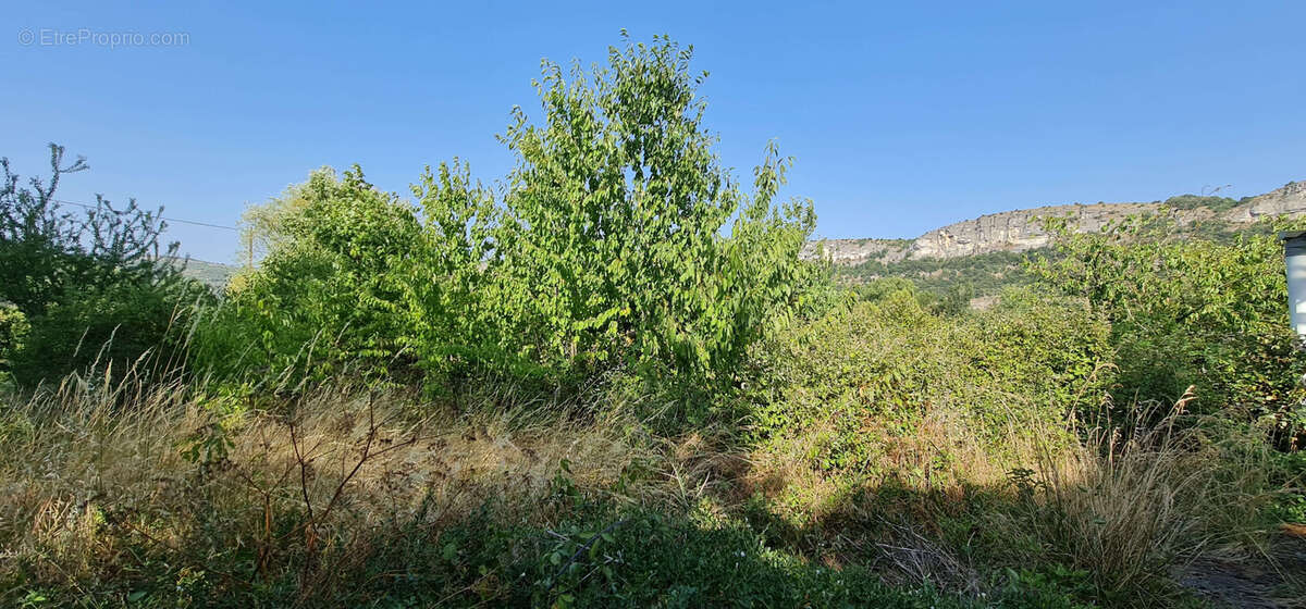 Terrain à AUBENAS