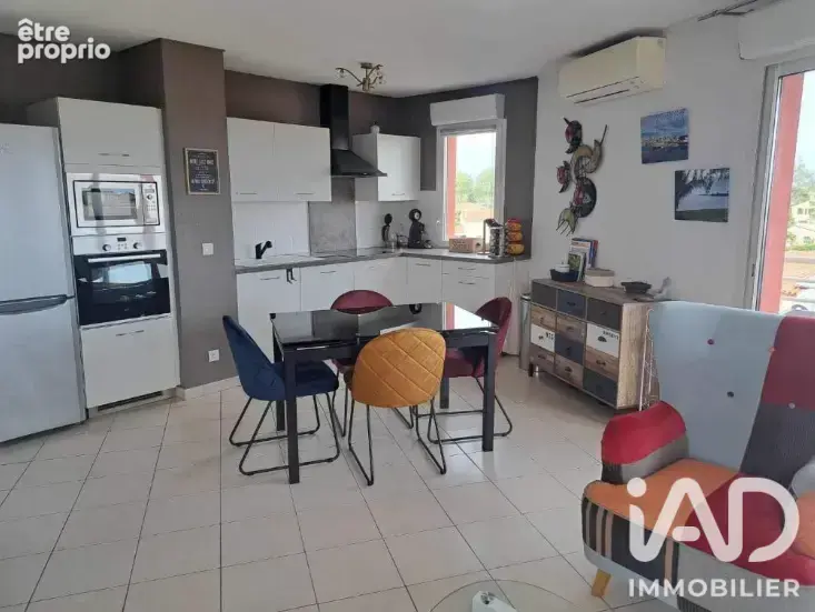Photo 1 - Appartement à SAINT-LAURENT-DE-LA-SALANQUE
