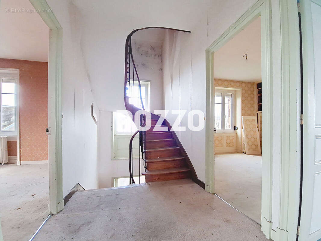 Maison à VILLERS-BOCAGE