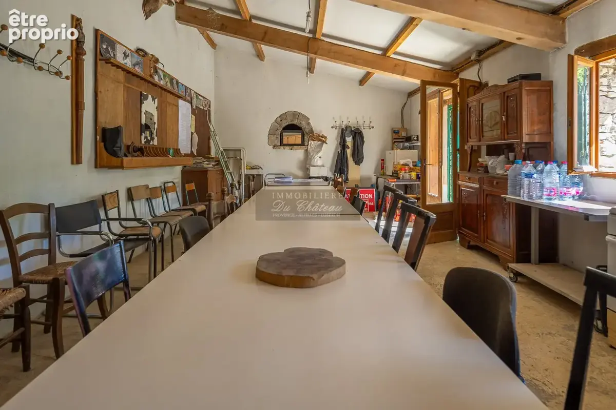 En exclusivité  Domaine d'exception à rénover  Gordes - photo 16
